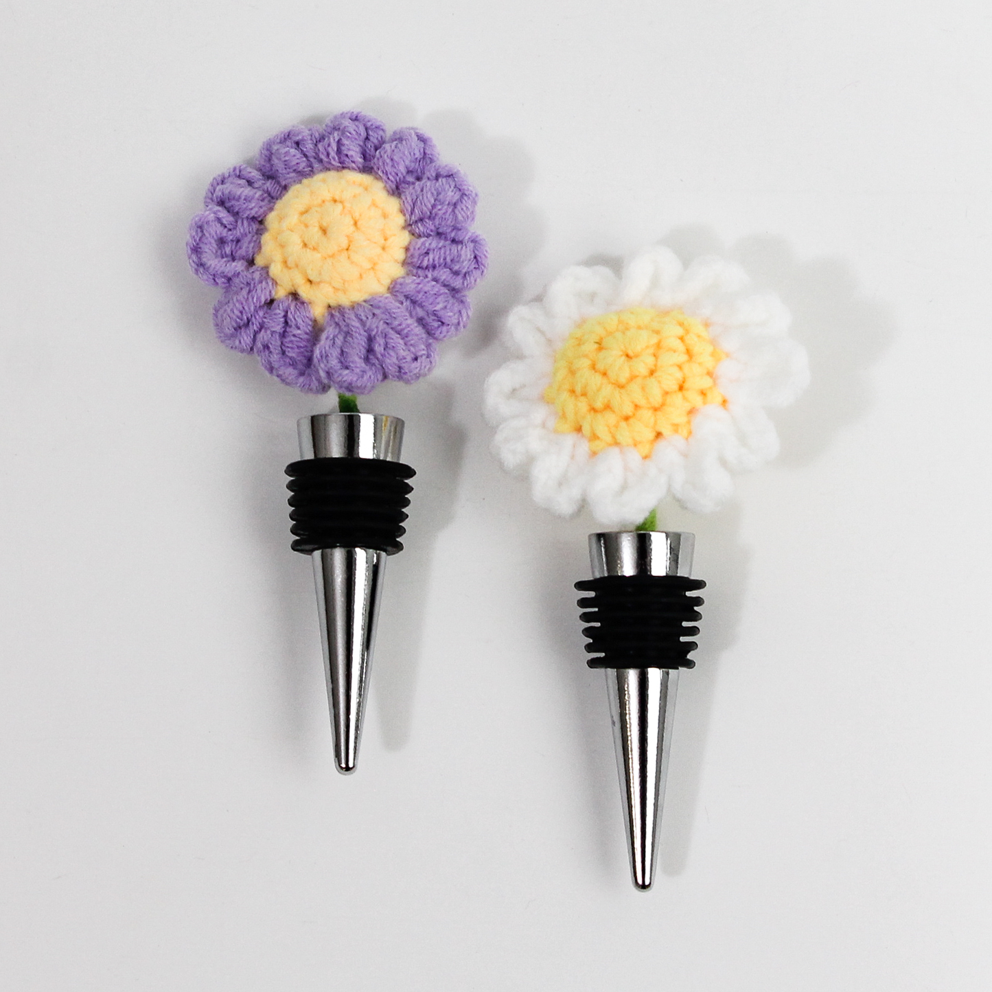 Crocheted Daisy Wine Stopper Set