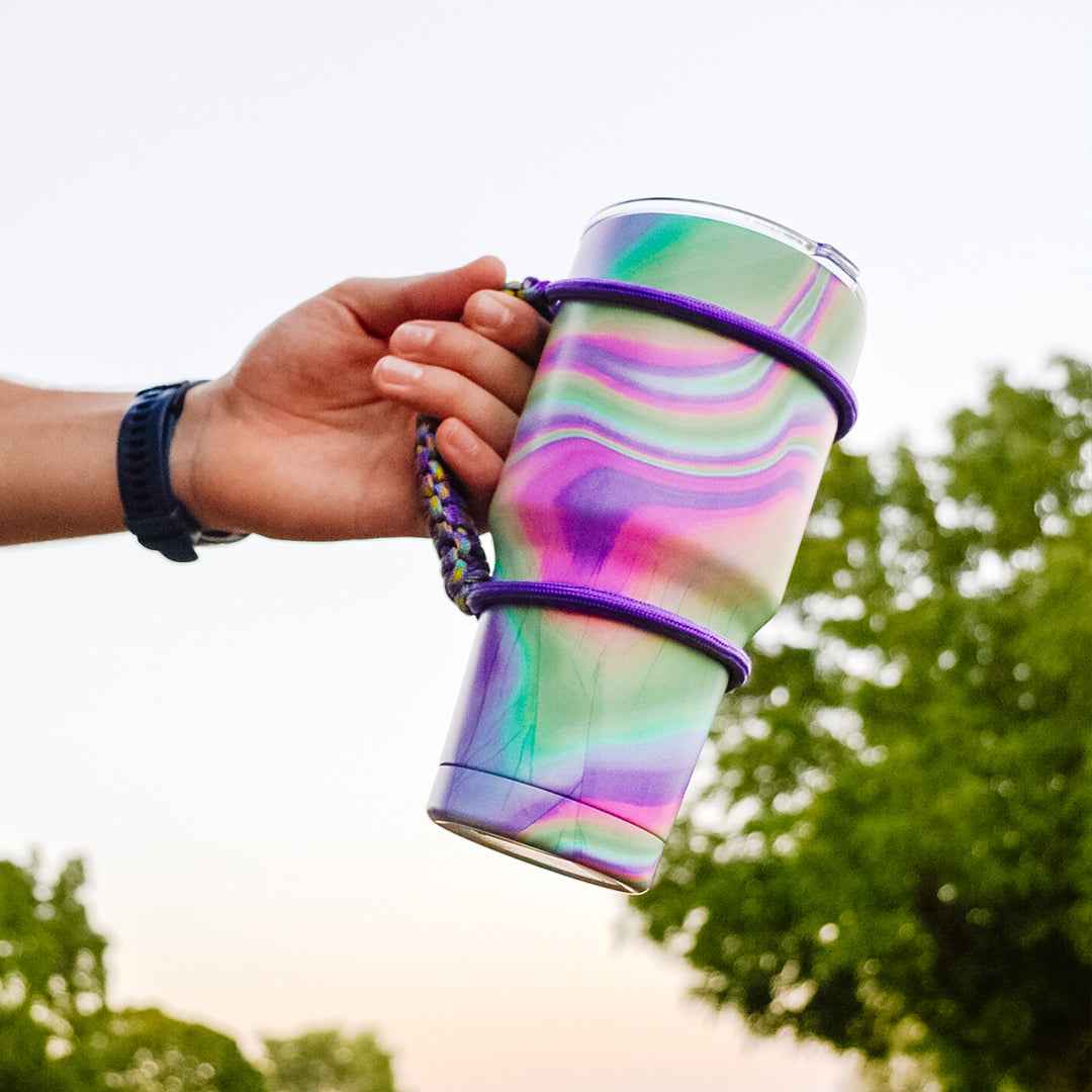 HOLO TYE-DYE PATTERN PARACORD TUMBLER